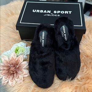 Fuzzy Slip On J Slides Urban Sport Black Faux Fur Slippers Sz 7/8 NEW!